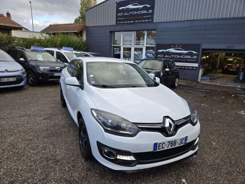 RENAULT MEGANE 1.2 TCE 115CH ENERGY BOSE EURO6 2015 2016