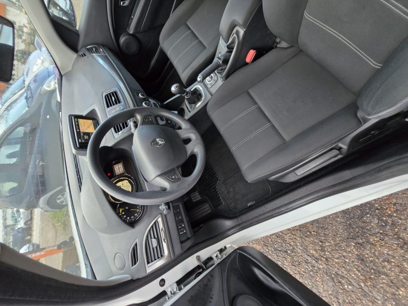 RENAULT MEGANE 1.2 TCE 115CH ENERGY BOSE EURO6 2015 2016