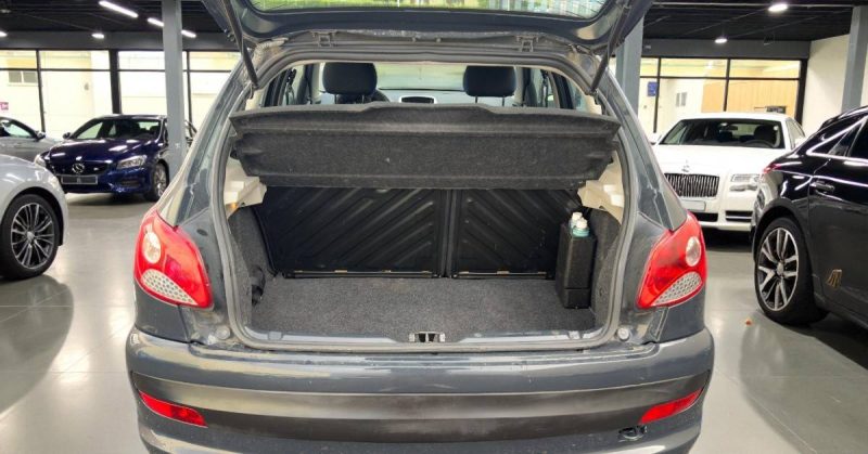 PEUGEOT 206+ 1,4 5PORTES GENERATION GARANTIE 6MOIS