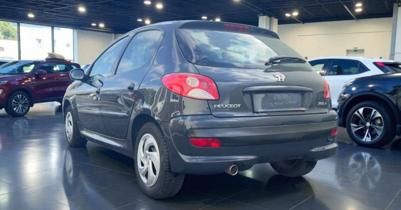 PEUGEOT 206+ 1,4 5PORTES GENERATION GARANTIE 6MOIS