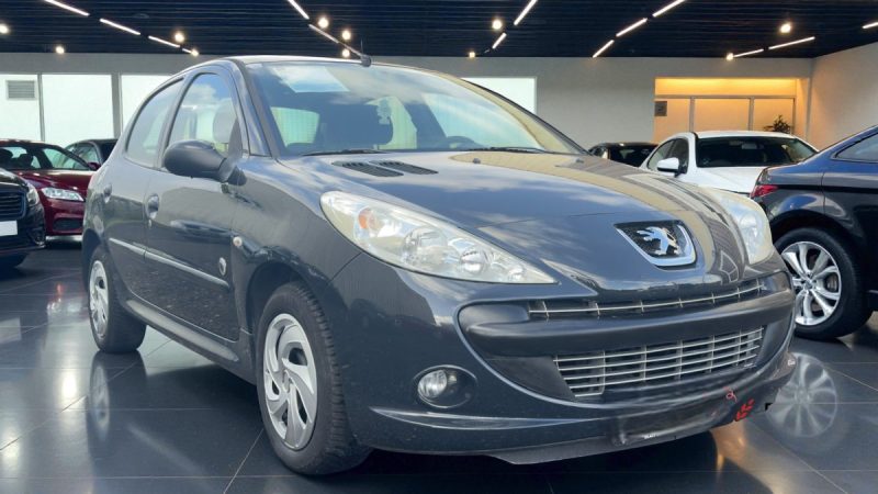 PEUGEOT 206+ 1,4 5PORTES GENERATION GARANTIE 6MOIS