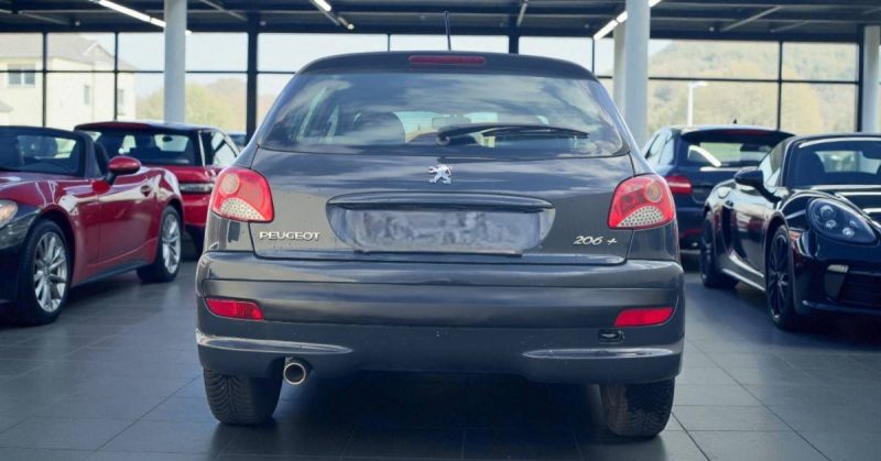 PEUGEOT 206+ 1,4 5PORTES GENERATION GARANTIE 6MOIS