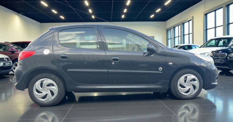 PEUGEOT 206+ 1,4 5PORTES GENERATION GARANTIE 6MOIS