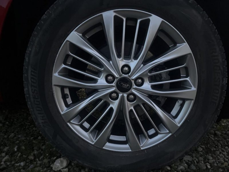 FORD KUGA 2.5 L Duratec 190 ch FlexiFuel Vignale Full options