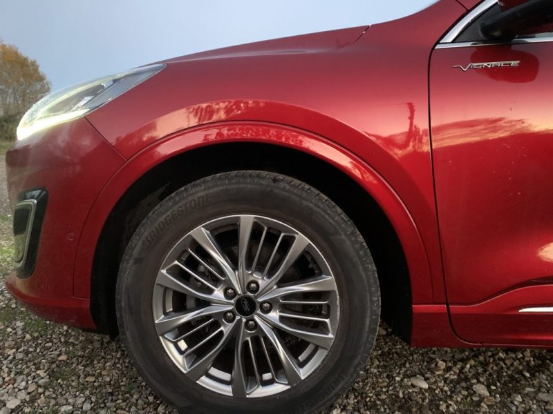 FORD KUGA 2.5 L Duratec 190 ch FlexiFuel Vignale Full options