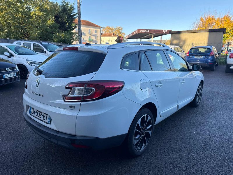 RENAULT MEGANE ESTATE 1.5 DCI 110CH ENERGY ECO2 BOSE 1ÈRE MAIN  