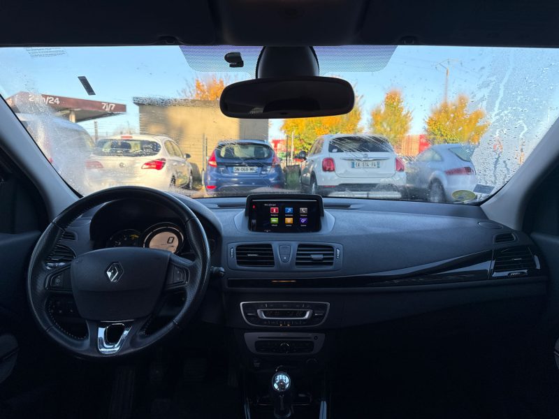 RENAULT MEGANE ESTATE 1.5 DCI 110CH ENERGY ECO2 BOSE 1ÈRE MAIN  