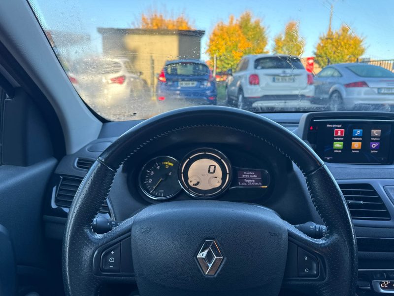 RENAULT MEGANE ESTATE 1.5 DCI 110CH ENERGY ECO2 BOSE 1ÈRE MAIN  