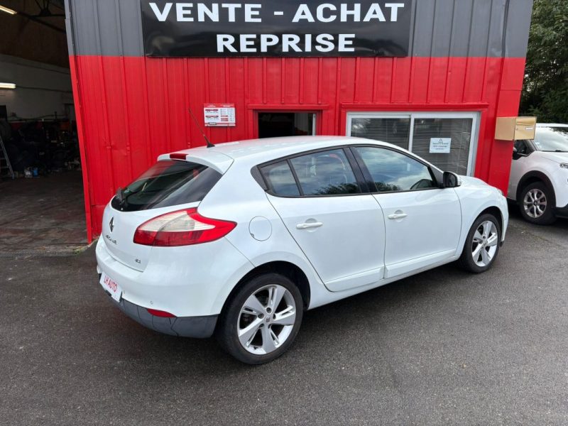 RENAULT MEGANE 1.5 DCI 110CH FAP AUTHENTIQUE ECO² 2013