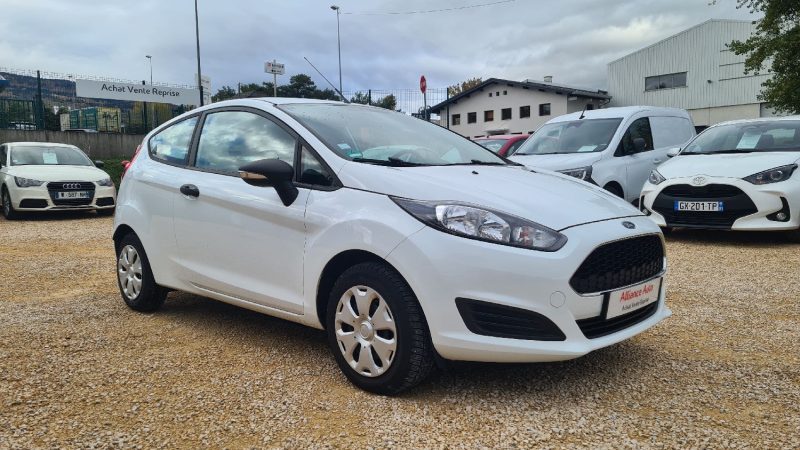 FORD Fiesta - 1.25 Ambiente 60ch