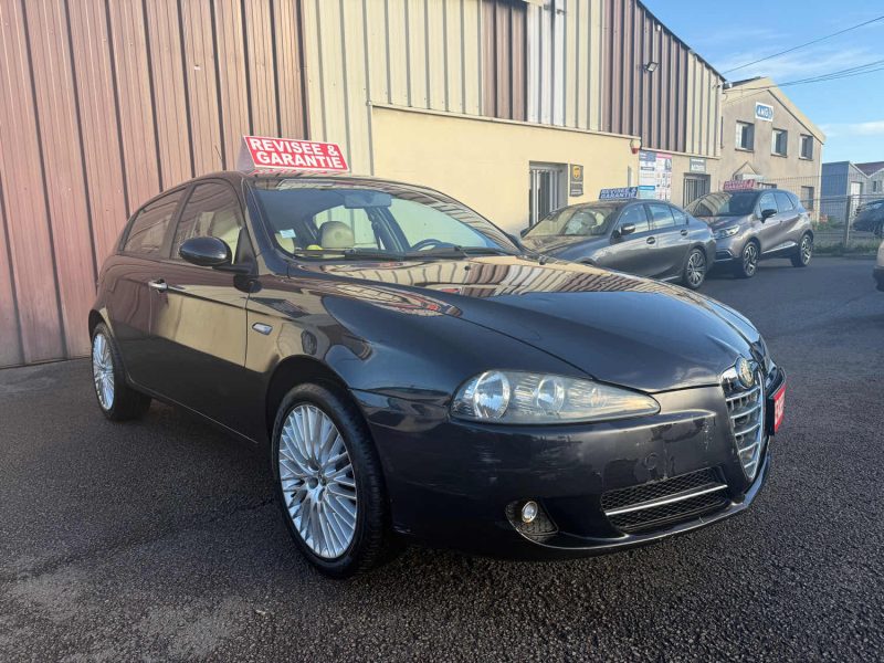ALFA ROMEO 147 2.0I - 16V 150CV  TS DISTINCTIVE BOITE AUTO 1ER MAIN 