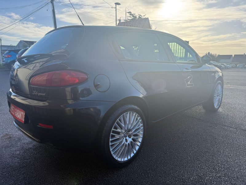 ALFA ROMEO 147 2.0I - 16V 150CV  TS DISTINCTIVE BOITE AUTO 1ER MAIN 