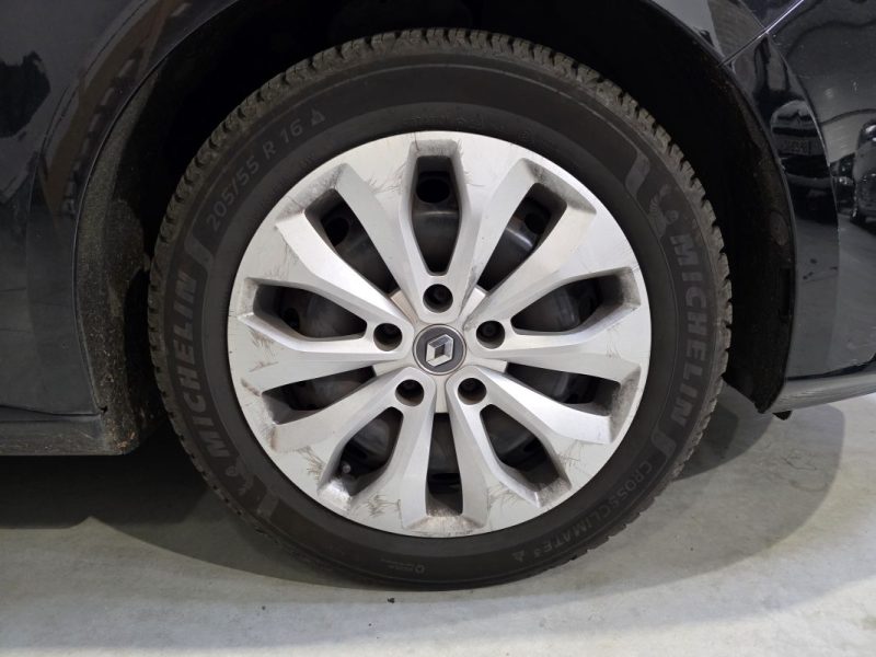 RENAULT MEGANE IV 1.5 dCi 110ch BUSINESS / SUIVI COMPLET