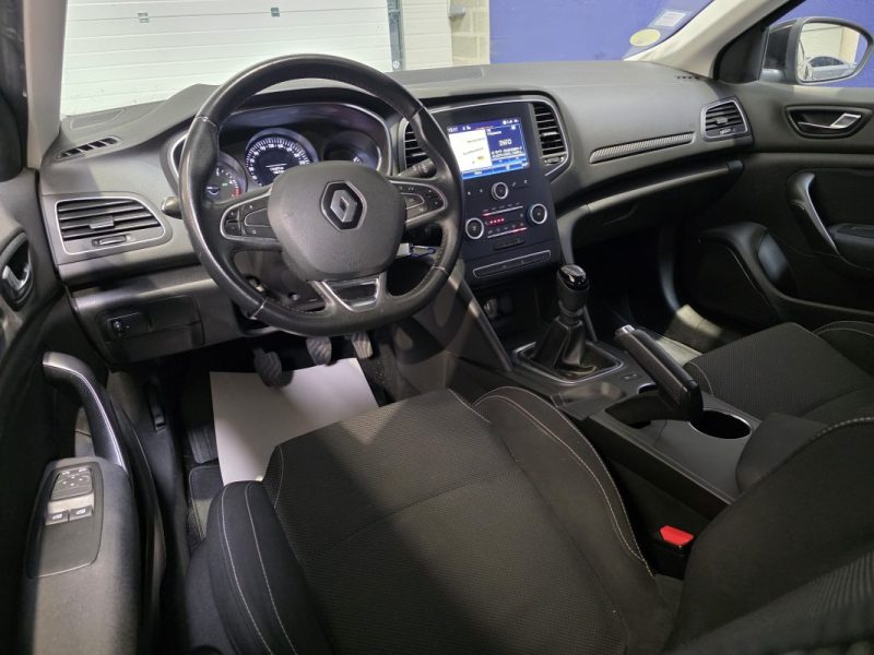 RENAULT MEGANE IV 1.5 dCi 110ch BUSINESS / SUIVI COMPLET