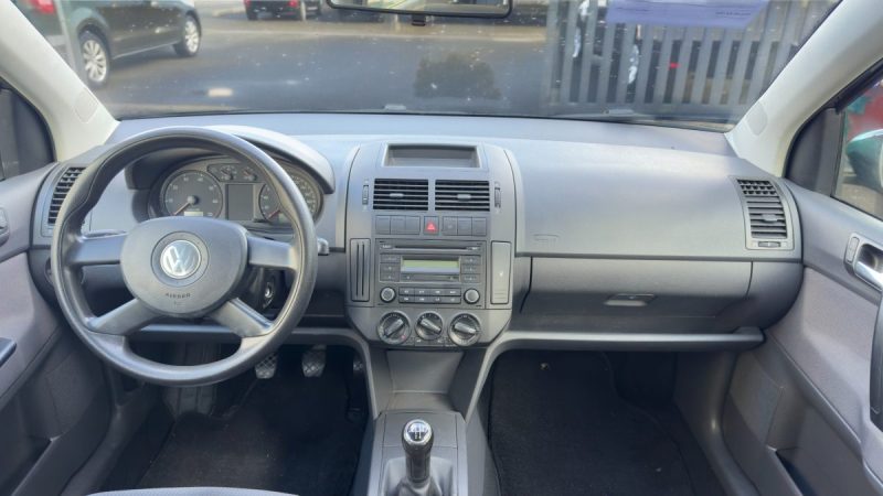 VOLKSWAGEN POLO 1.2 CONFORT 1ER MAIN 5PORTES GARANTIE 6MOIS