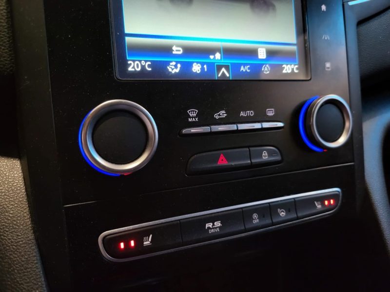 RENAULT MEGANE 1.6 TCE 205CH ENERGY GT EDC / SIEGES CHAUFFANTS / REGULATEUR ADAPTIF / SUIVI RENAULT 