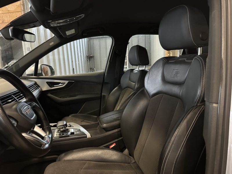 AUDI Q7 3.0 V6 TDI 218CH CLEAN TIPTRONIC 8 QUATTRO S-LINE