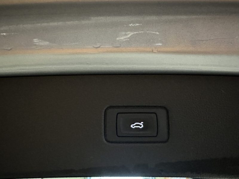 AUDI Q7 3.0 V6 TDI 218CH CLEAN TIPTRONIC 8 QUATTRO S-LINE