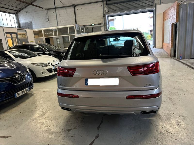 AUDI Q7 3.0 V6 TDI 218CH CLEAN TIPTRONIC 8 QUATTRO S-LINE
