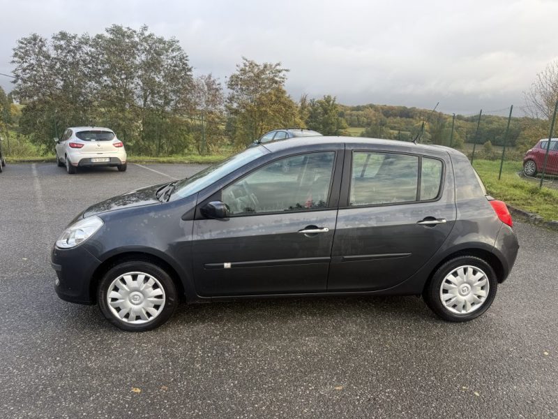 RENAULT CLIO III 1.5 DCI 1461CM3 86CV  2007
