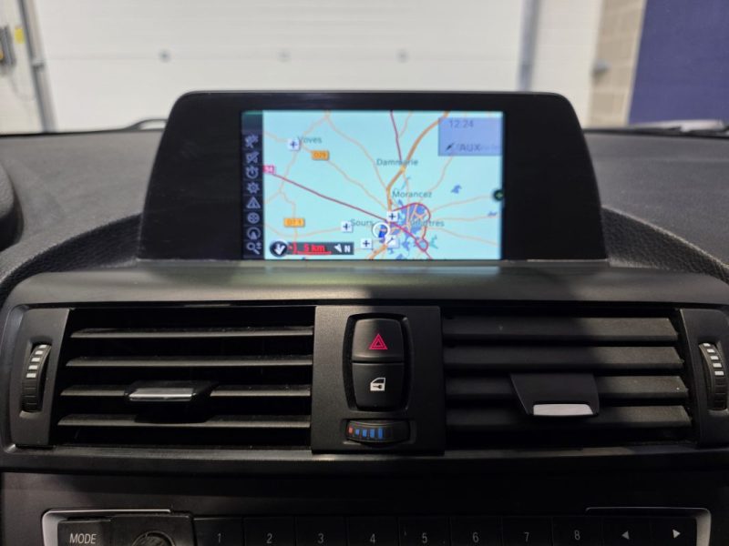 BMW SERIE 1 120d F20 / PACK M / BOITE AUTO / CHAINE OK