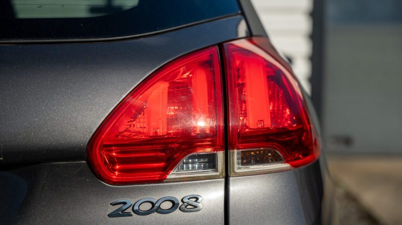 PEUGEOT 2008 1.6 BLUEHDI 100CH ACTIVE BUSINESS S&S 