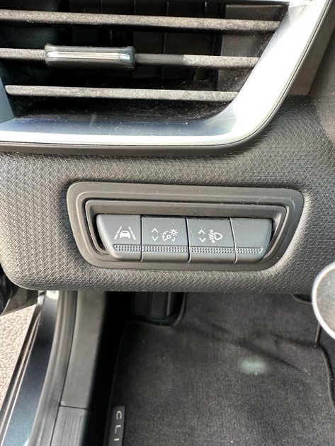 RENAULT CLIO 5 1.5 BLUE DCI ECRAN LINE ASSIST