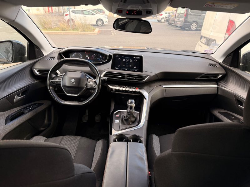 PEUGEOT 5008 1.2 PURETECH 130CH ACCESS S&S BVM6 - ENTRETIEN OK - CT OK  - GARANTIE 24 MOIS 