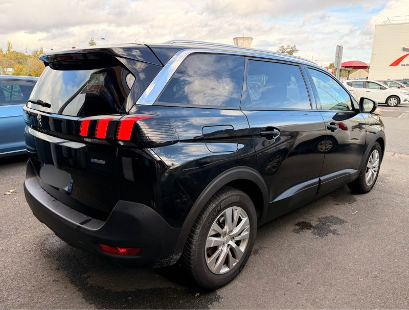 PEUGEOT 5008 1.2 PURETECH 130CH ACCESS S&S BVM6 - ENTRETIEN OK - CT OK  - GARANTIE 24 MOIS 