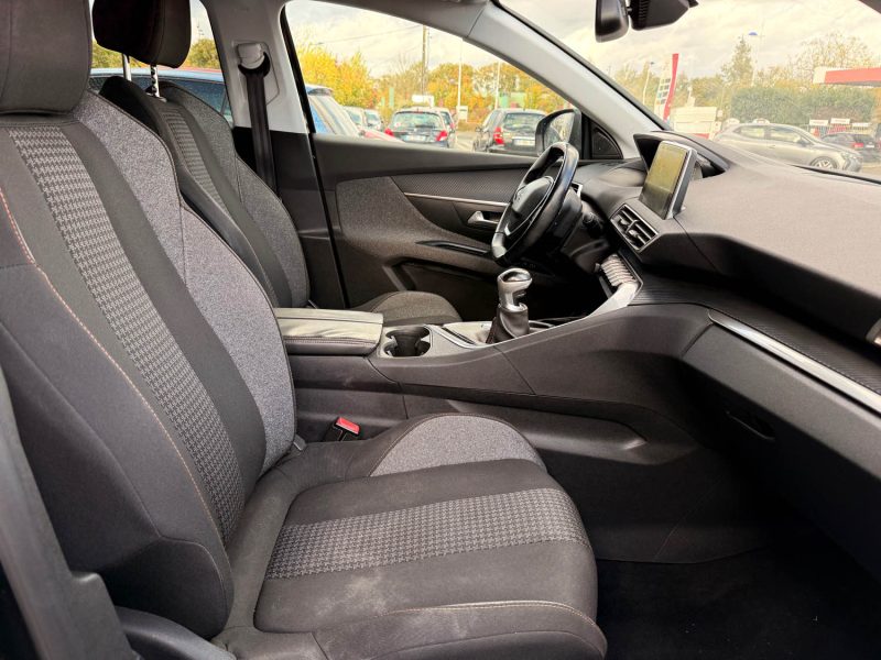 PEUGEOT 5008 1.2 PURETECH 130CH ACCESS S&S BVM6 - ENTRETIEN OK - CT OK  - GARANTIE 24 MOIS 
