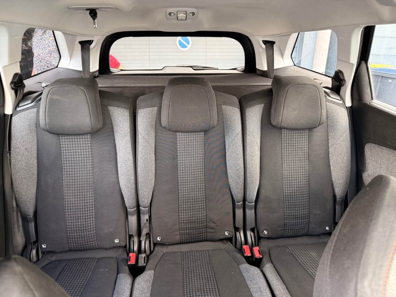 PEUGEOT 5008 1.2 PURETECH 130CH ACCESS S&S BVM6 - ENTRETIEN OK - CT OK  - GARANTIE 24 MOIS 