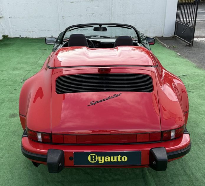 PORSCHE 911 CARRERA 3.2  SPEEDSTER  231 CV  TURBO- LOOK 