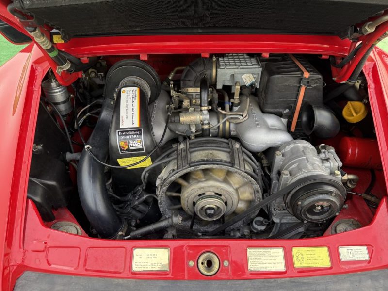 PORSCHE 911 CARRERA 3.2  SPEEDSTER  231 CV  TURBO- LOOK 