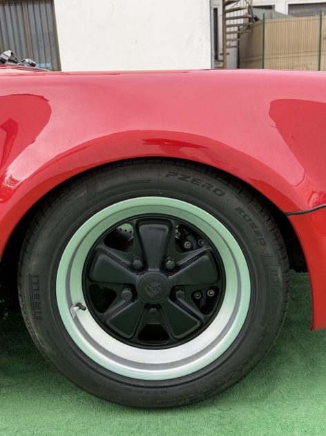 PORSCHE 911 CARRERA 3.2  SPEEDSTER  231 CV  TURBO- LOOK 