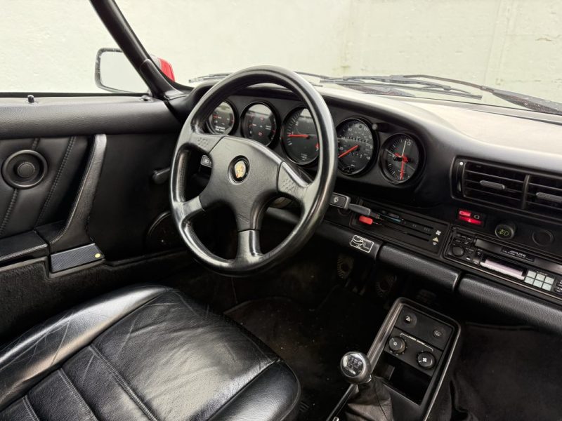 PORSCHE 911 CARRERA 3.2  SPEEDSTER  231 CV  TURBO- LOOK 