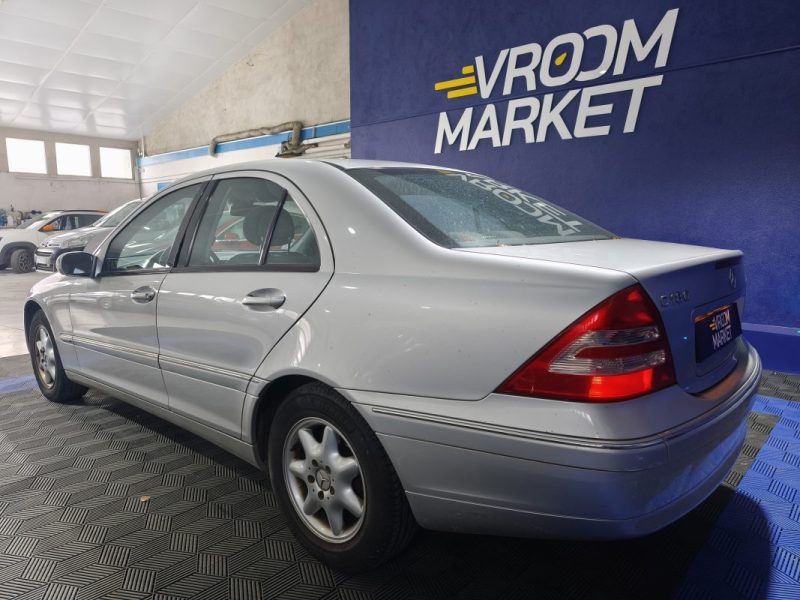 MERCEDES MERCEDES CLASSE C 180 D - FINITION ELEGANCE - BOITE AUTOMATIQUE - CLIMATISATION  C180 CLASSIC BVA 2002