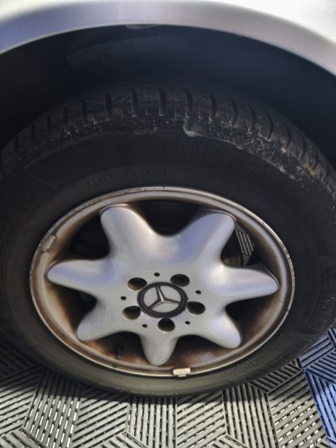 MERCEDES MERCEDES CLASSE C 180 D - FINITION ELEGANCE - BOITE AUTOMATIQUE - CLIMATISATION  C180 CLASSIC BVA 2002