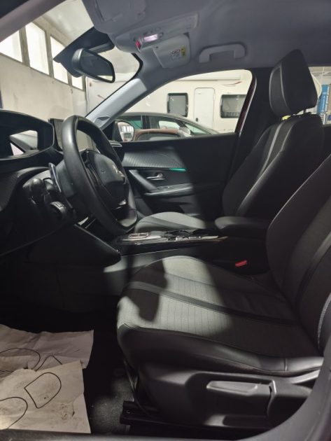 PEUGEOT PEUGEOT 2008 1.5 BLUE HDI 130 CV - FINITION ALLURE - HISTORIQUE D\'ENTRETIEN - BOITE AUTOMATIQUE 1.5 BLUEHDI 130CH S&S ALLURE PACK EAT8 2022