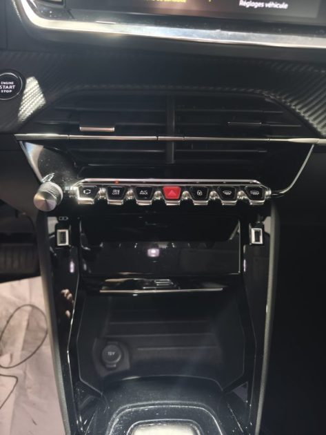 PEUGEOT PEUGEOT 2008 1.5 BLUE HDI 130 CV - FINITION ALLURE - HISTORIQUE D\'ENTRETIEN - BOITE AUTOMATIQUE 1.5 BLUEHDI 130CH S&S ALLURE PACK EAT8 2022