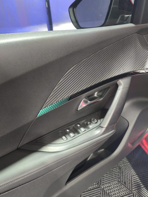 PEUGEOT PEUGEOT 2008 1.5 BLUE HDI 130 CV - FINITION ALLURE - HISTORIQUE D\'ENTRETIEN - BOITE AUTOMATIQUE 1.5 BLUEHDI 130CH S&S ALLURE PACK EAT8 2022