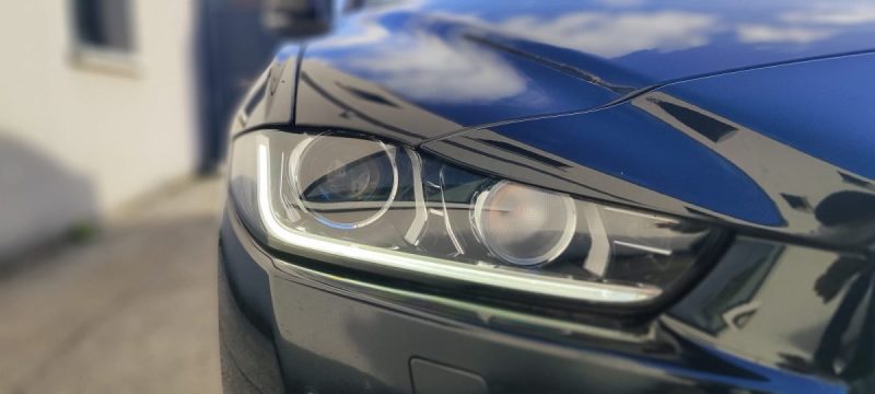 JAGUAR XE 20D PORTFOLIO 2016