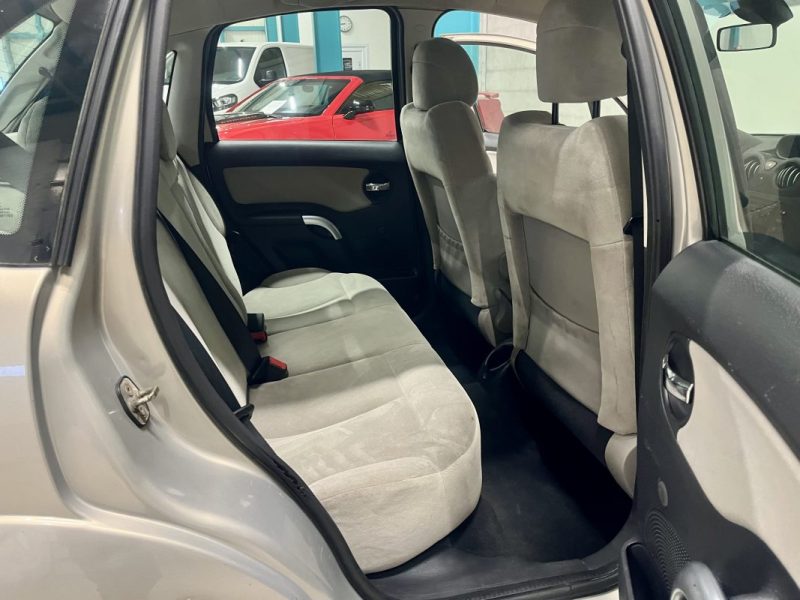 CITROEN C3 1.4 hdi 70ch Exclusive Sensodrive  5 Portes