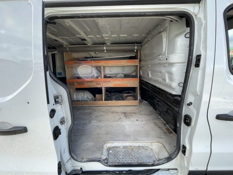 Renault Trafic III L1H1 1.6 DCi 120ch