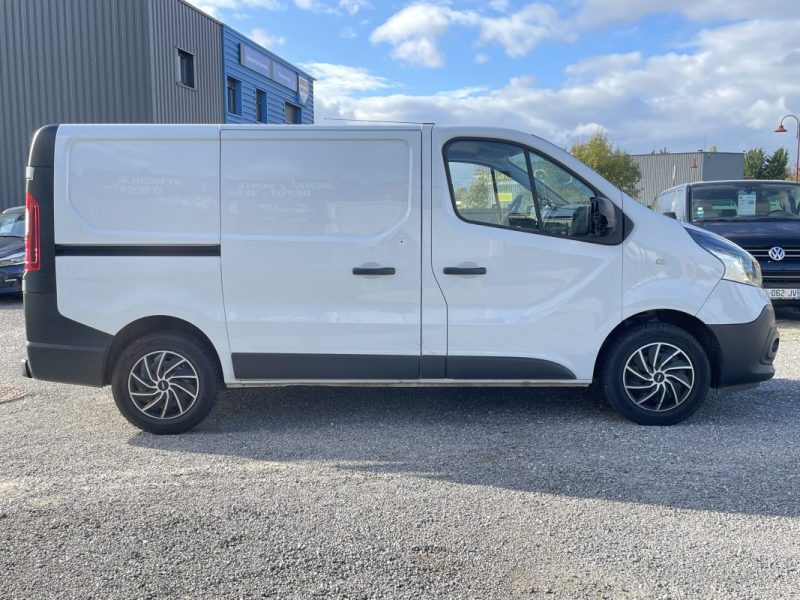 Renault Trafic III L1H1 1.6 DCi 120ch