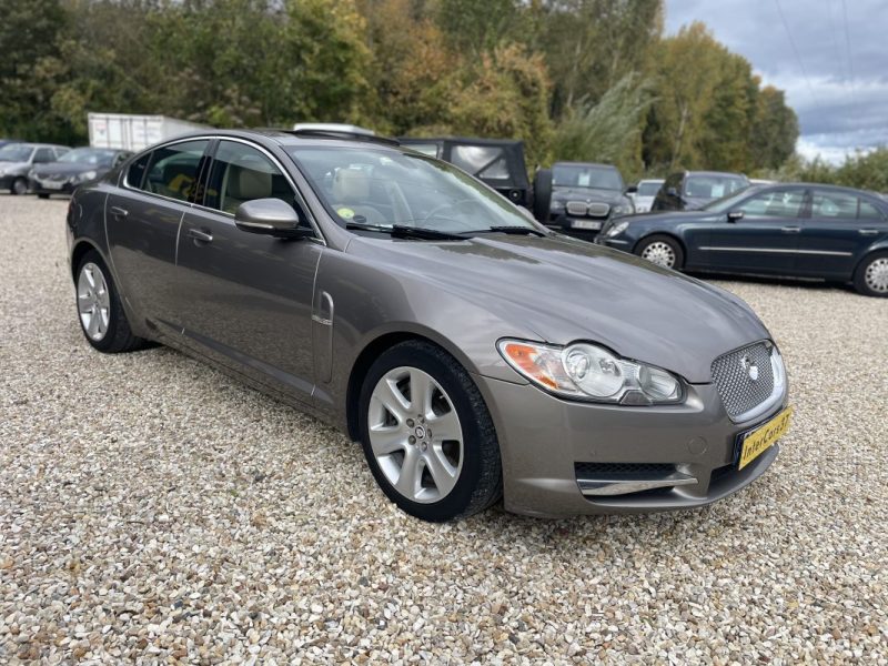 JAGUAR XF V6 3L D S LUXE PREMIUM 275 CH 2009