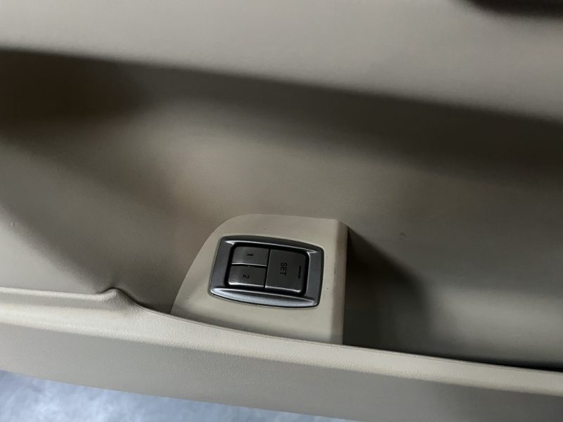 JAGUAR XF V6 3L D S LUXE PREMIUM 275 CH 2009