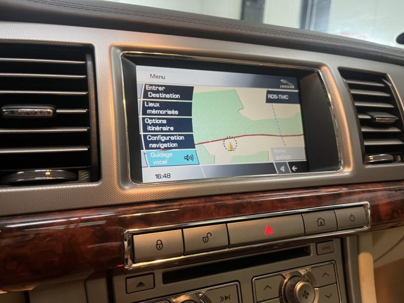 JAGUAR XF V6 3L D S LUXE PREMIUM 275 CH 2009