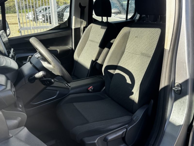 PEUGEOT RIFTER BLUEHDI 130CH S&S STANDARD GT LINE 