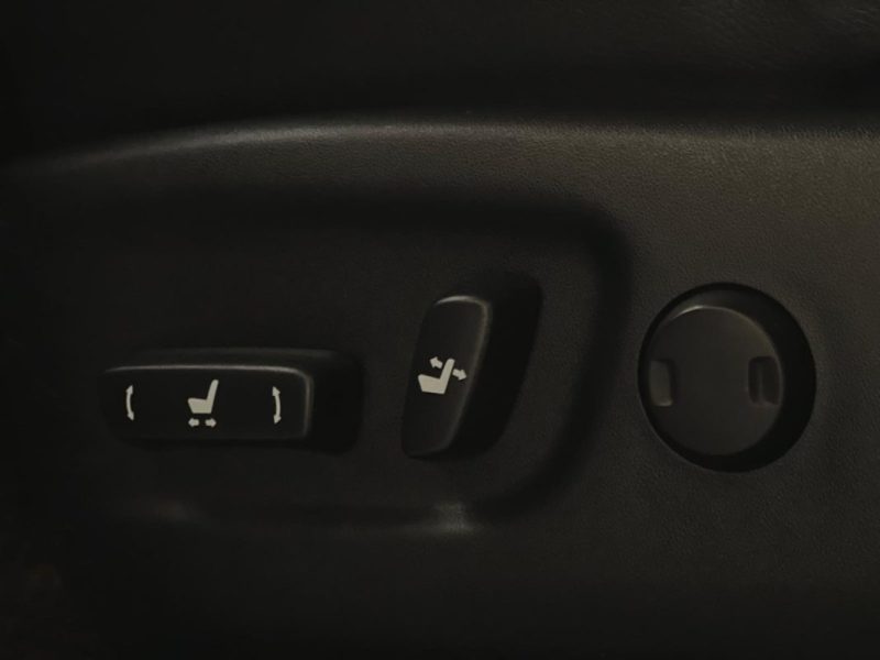 TOYOTA RAV4 2.2 D-4D 150CH 4WD 