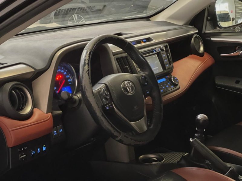 TOYOTA RAV4 2.2 D-4D 150CH 4WD 